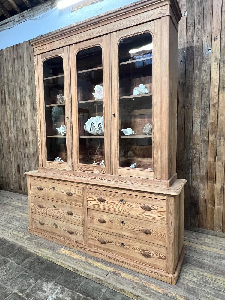 Old shop dresser, late 19th century 