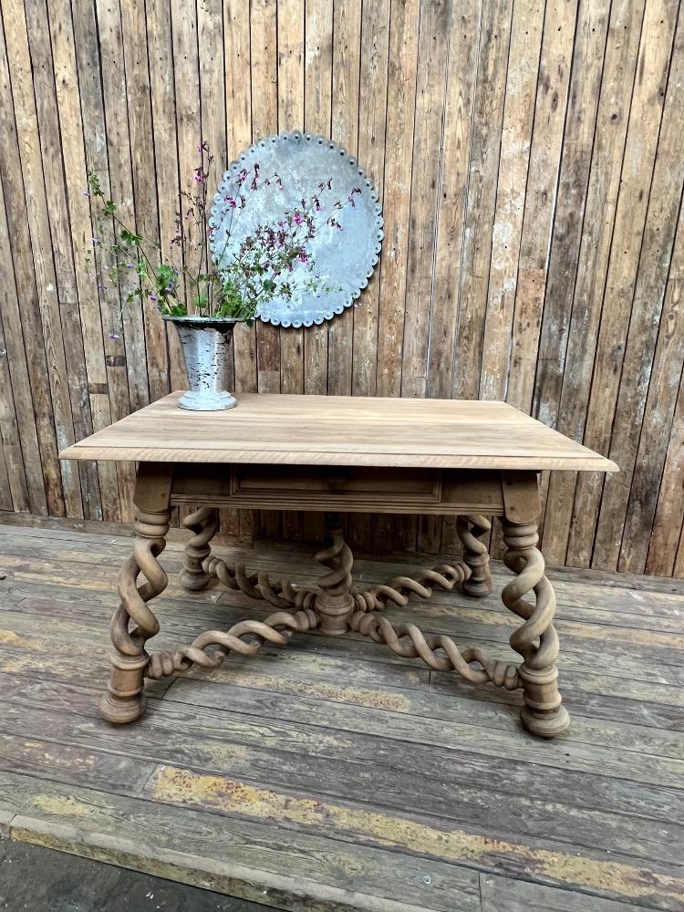 Presentation table, late 19th century 