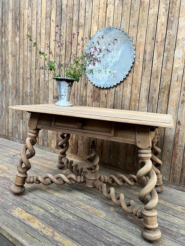 Presentation table, late 19th century 