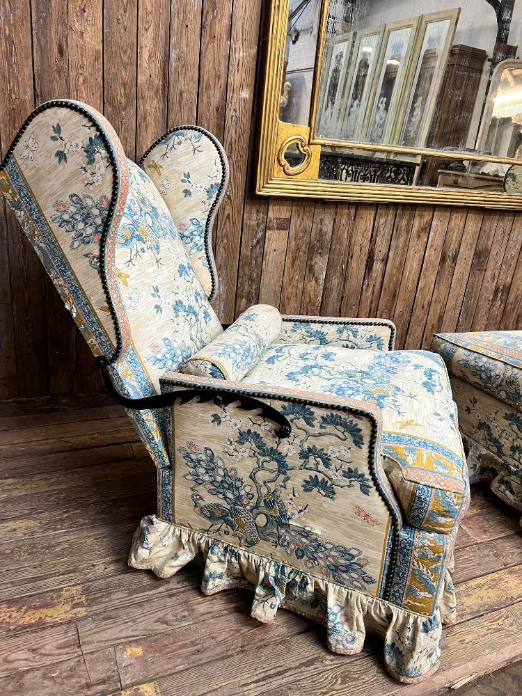 Set of 2 armchairs and footrest, mid-20th century 